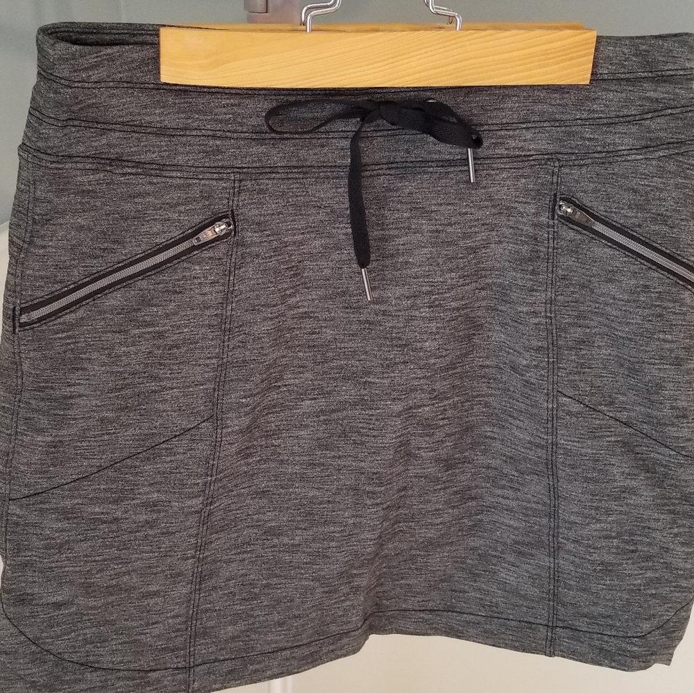 Super Soft Athleta Skirt